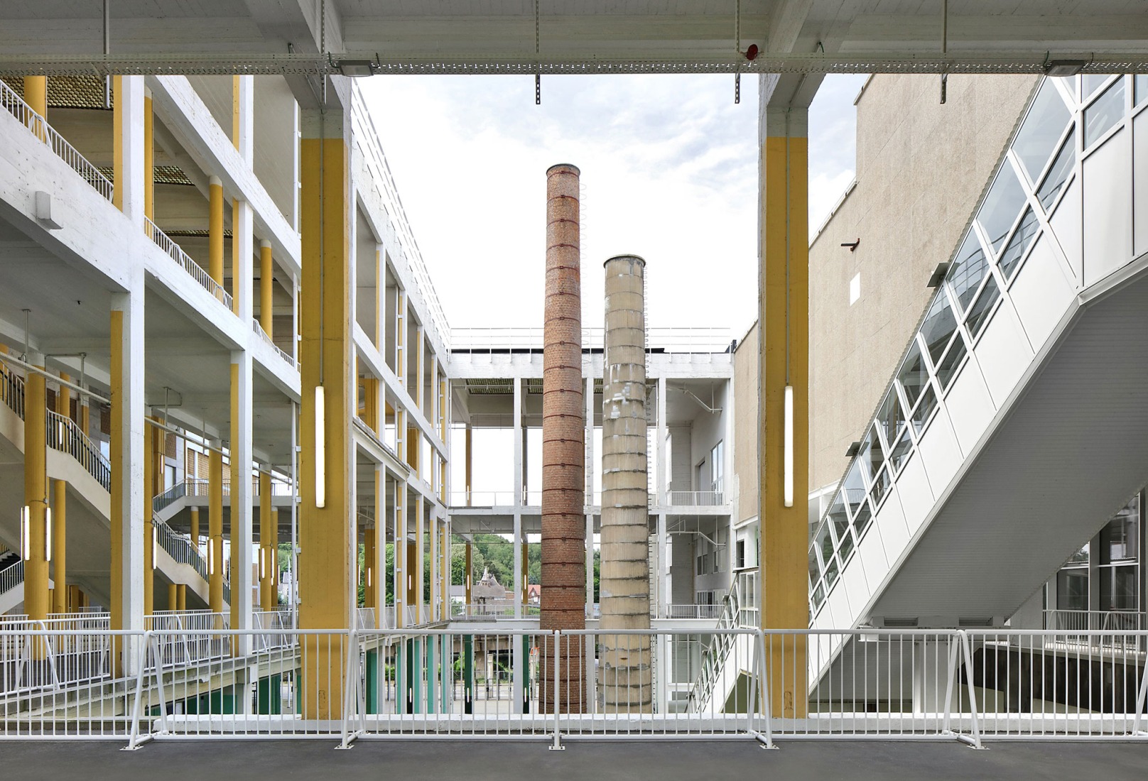 Charleroi Palais des Expositions by architecten jan de vylder inge vinck and AgwA. Photograph by Filip Dujardin.