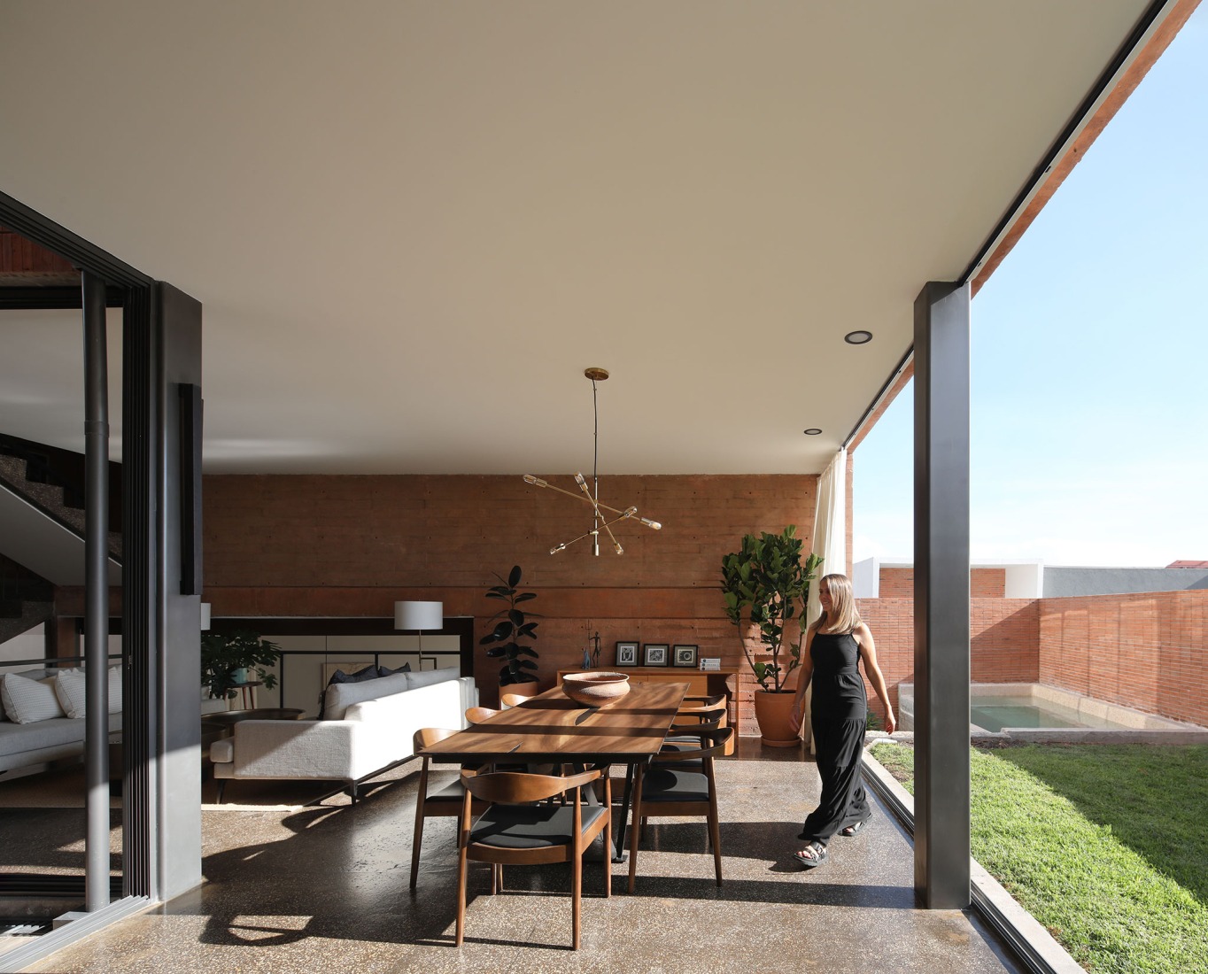 "Casa Juriquilla" by Estudio Mero. Photograph by Dane Alonso.