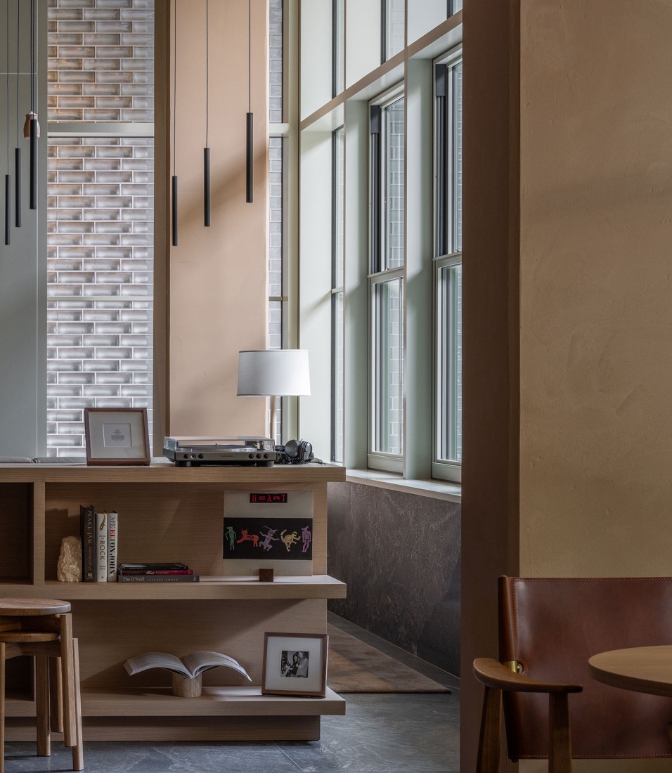 «Kaye» por Grzywinski+Pons. Fotografía por Nicholas Worley.