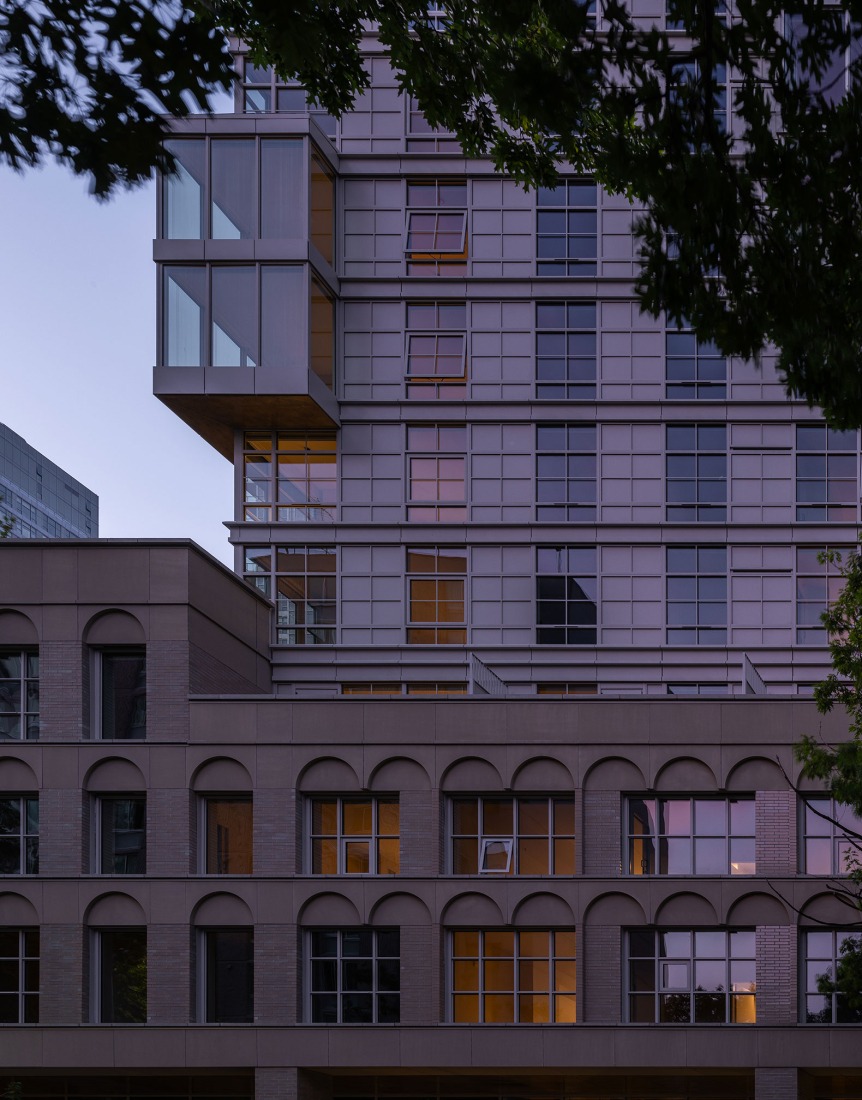 «Kaye» por Grzywinski+Pons. Fotografía por Nicholas Worley.