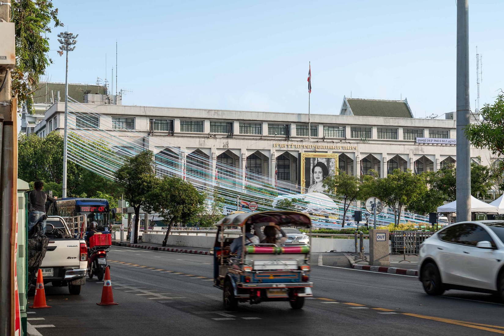 «High Line Bangkok» por HAS design and research. Fotografía por DOF Sky|Ground.