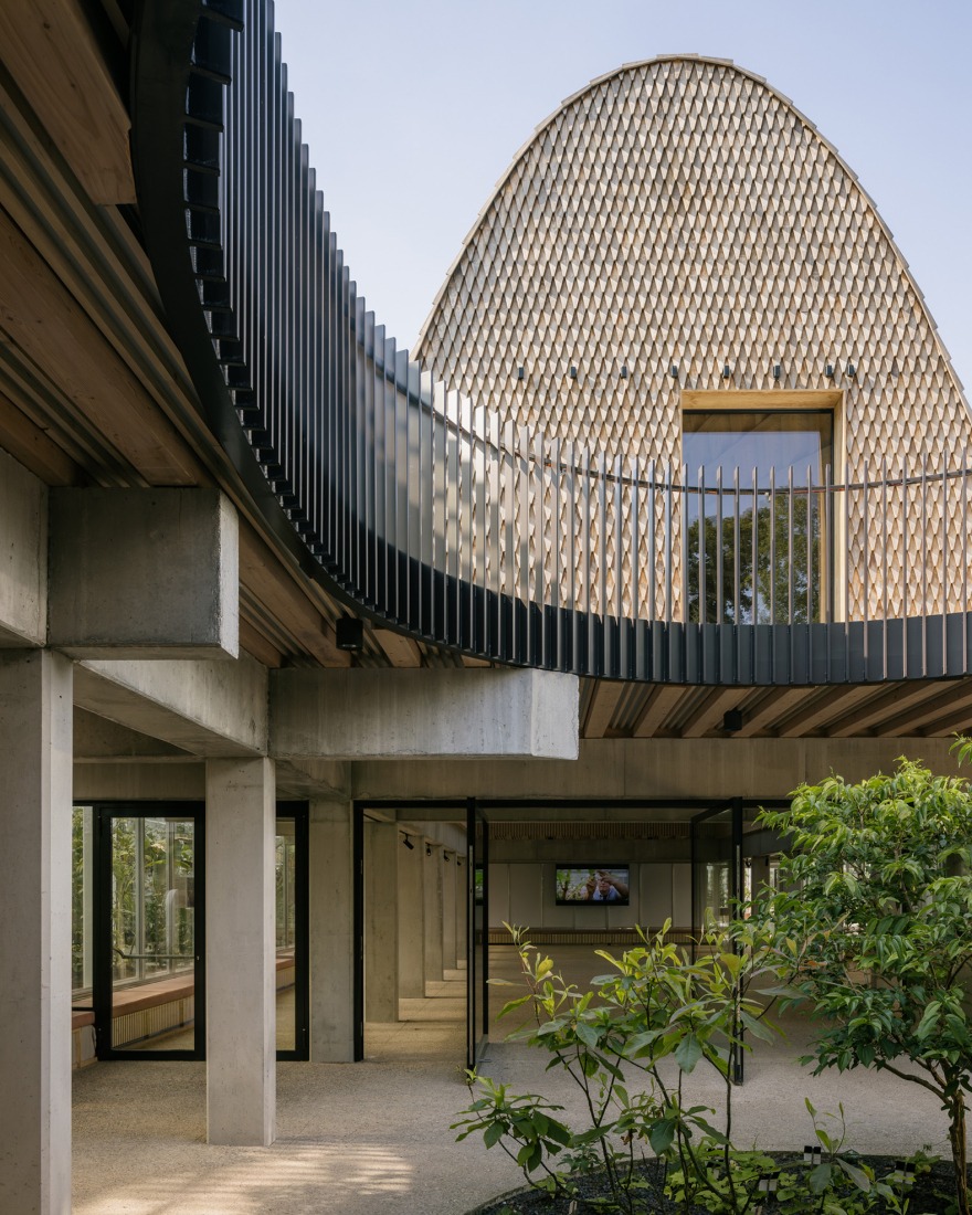 "Green Ark" by NU architectuuratelier + archipelago architects. Photograph by Stijn Bollaert.