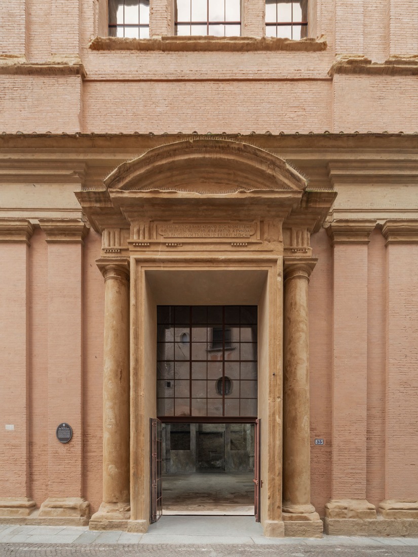 Restauración San Barbaziano por Studio Poggioli. Fotografía por Alessaandro Saletta.