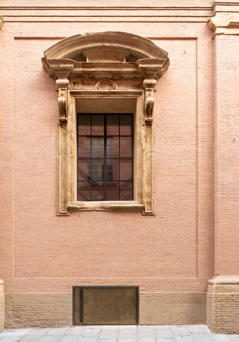 Restauración San Barbaziano por Studio Poggioli. Fotografía por Alessaandro Saletta.