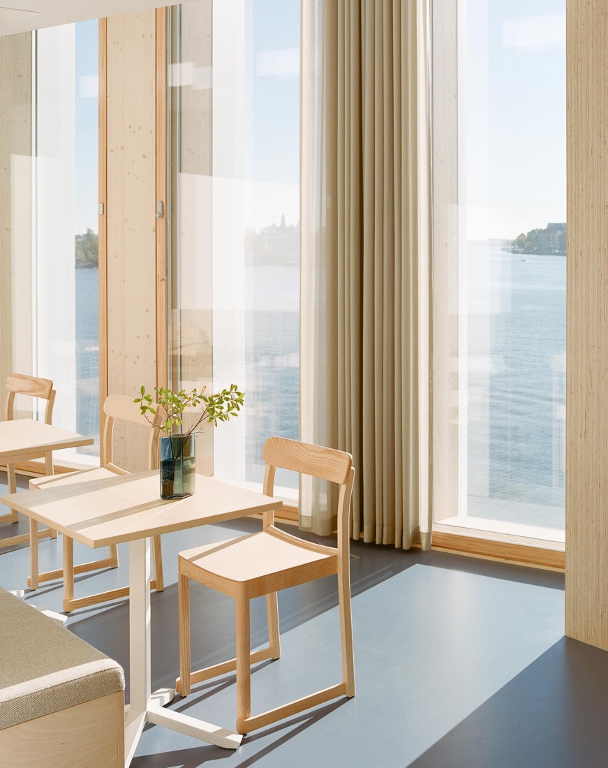 Katajanokan Laituri by Anttinen Oiva Architects. Photograph by Kalle Kouhia.