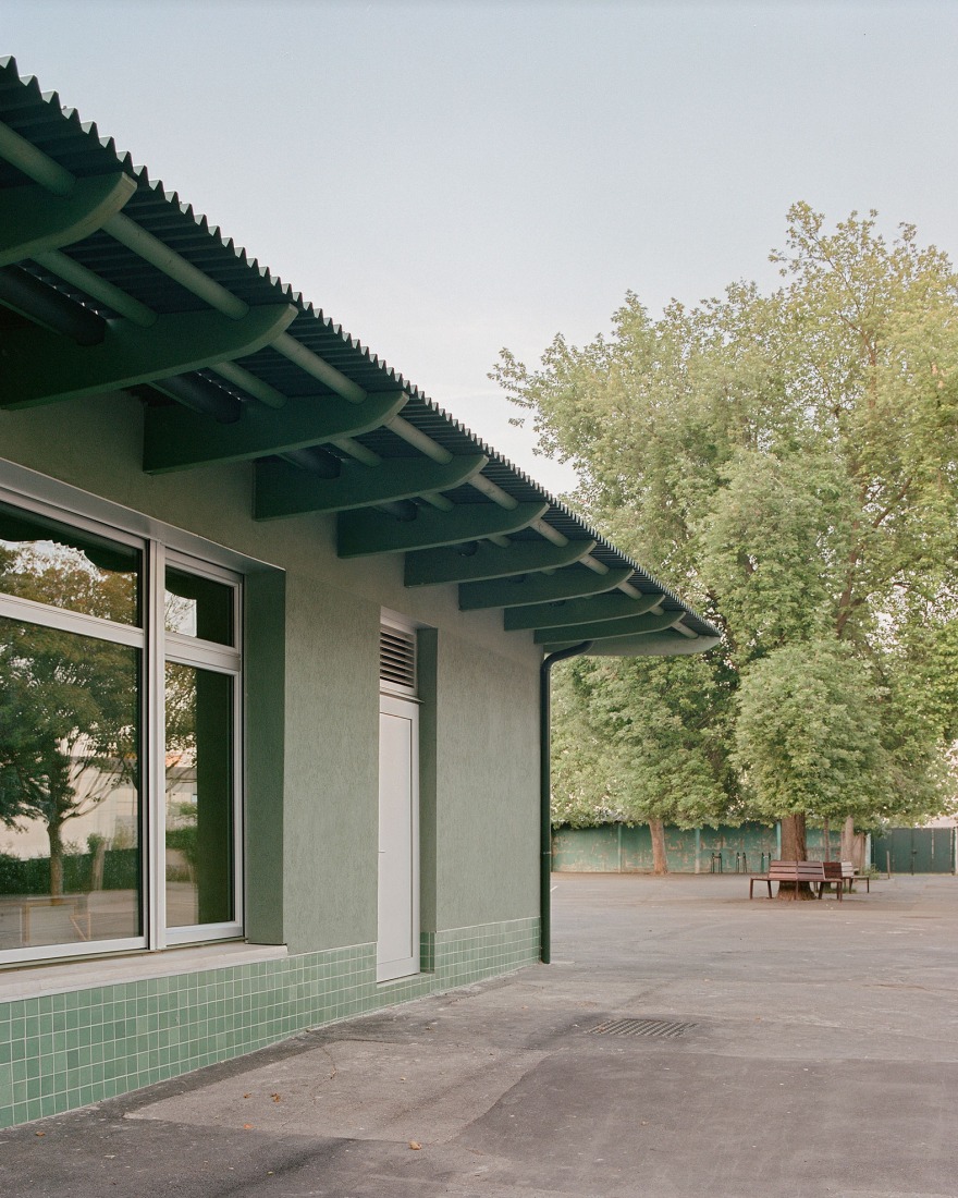 Nanteuil Primary School by Boman. Photograph by Antoine Séguin.