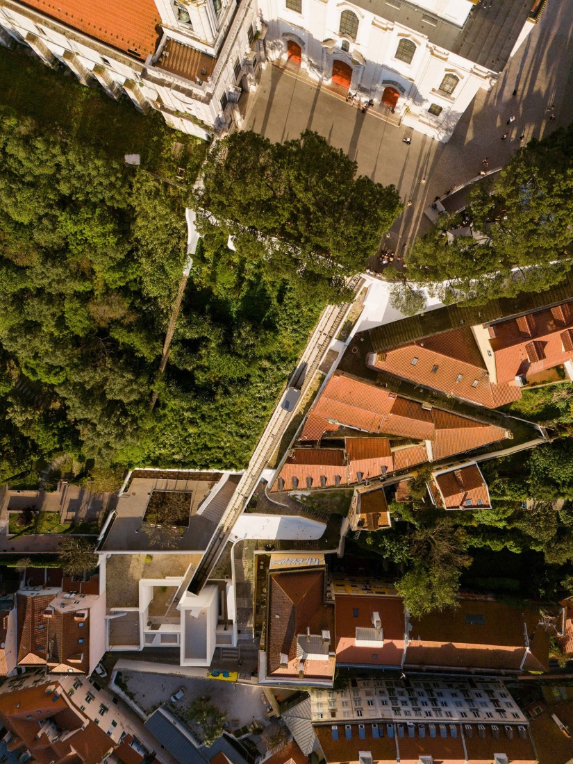 Graça Funicular por Atelier Bugio. Fotografía por Alexander Bogorodskiy.
