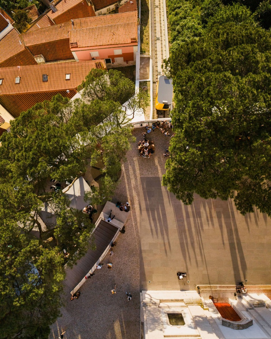 Graça Funicular por Atelier Bugio. Fotografía por Alexander Bogorodskiy.