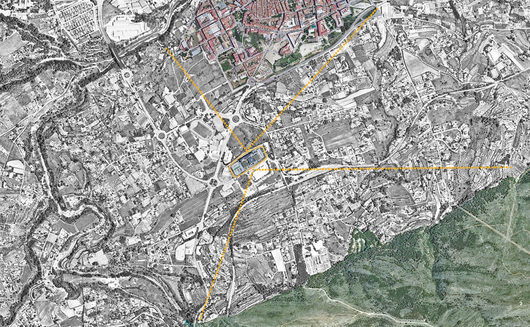 Site plan. Ontinyent Hospital by Contell-Martínez and Manuel Vega.