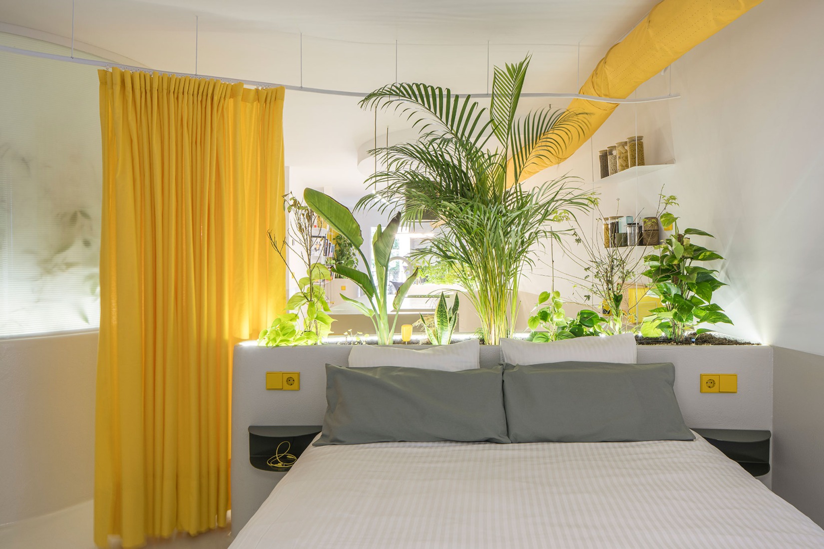 Corrigan studio by Corrigan Architects. Photograph by Imagen Subliminal. 