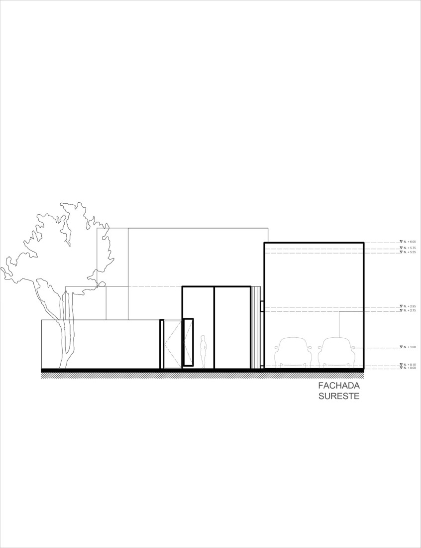 Elevation. "Casa Gálvez" by Estudio Villagálvez.