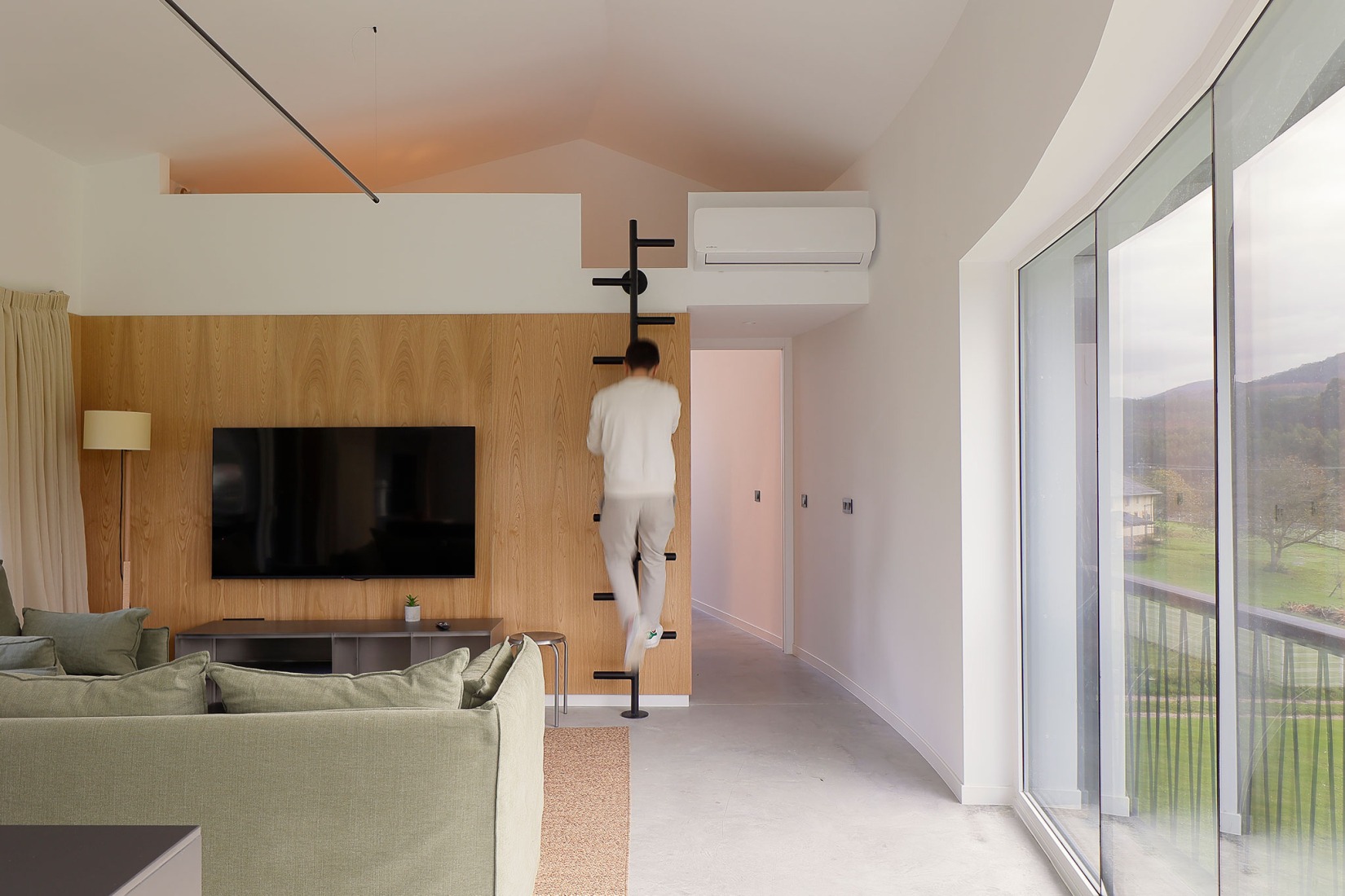 Vivienda unifamiliar «Big Fish» por F5 Proyectos y Arquitectura. Fotografía por Iván Morán. 