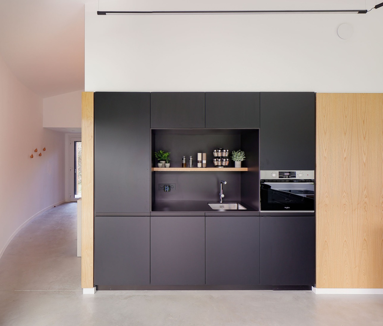 Vivienda unifamiliar «Big Fish» por F5 Proyectos y Arquitectura. Fotografía por Iván Morán. 