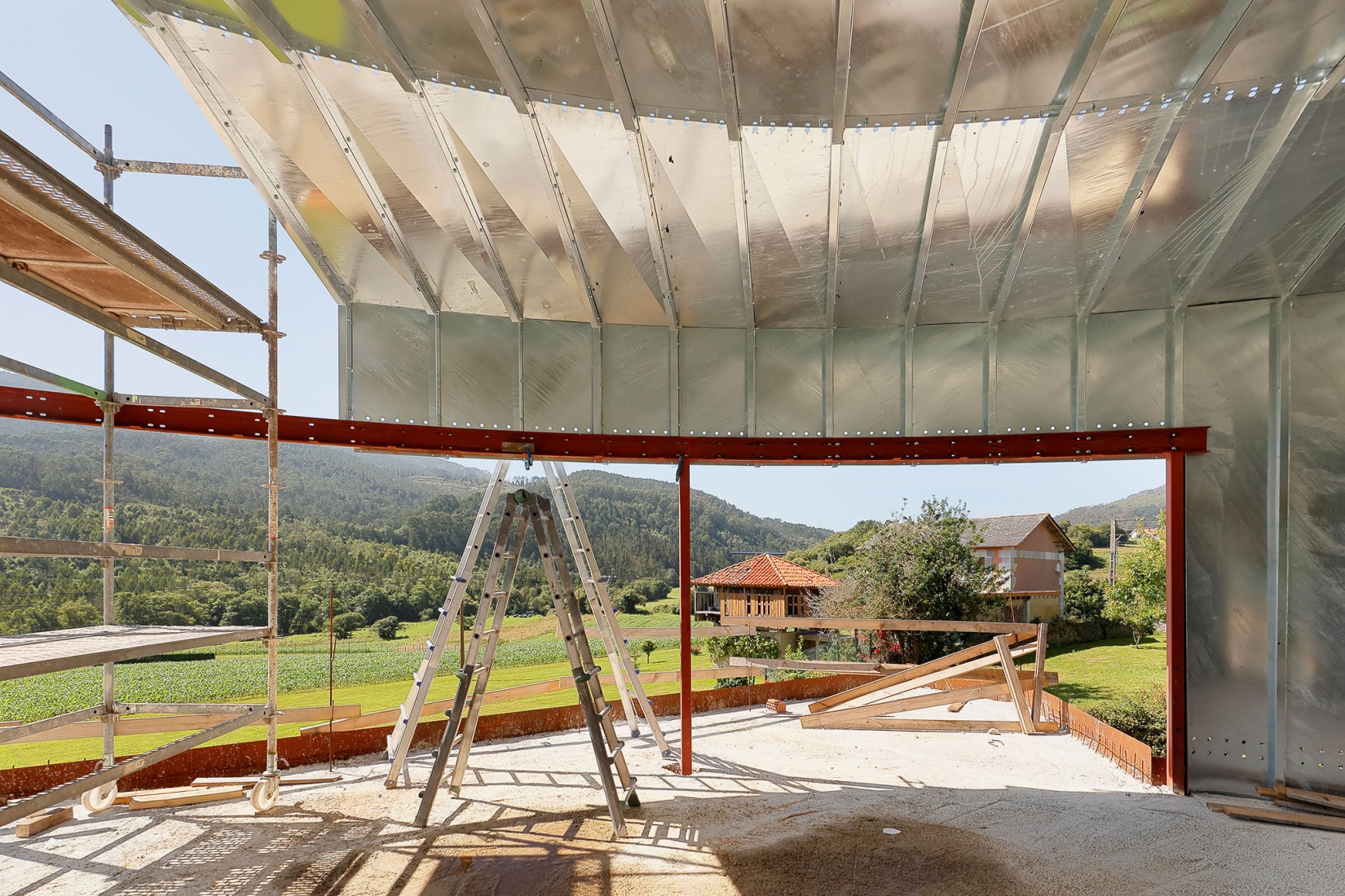 Vivienda unifamiliar «Big Fish» por F5 Proyectos y Arquitectura. Fotografía por Iván Morán. 