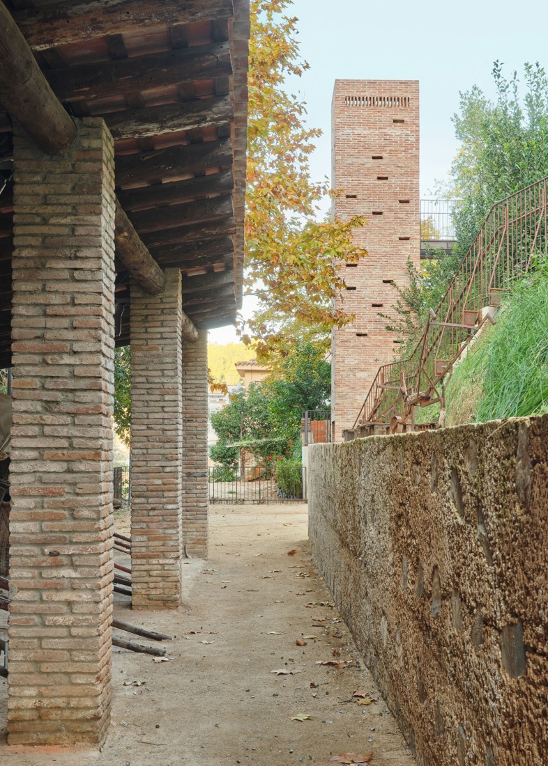 "Font del Rector" by Carles Enrich Studio. Photograph by Adrià Goula.
