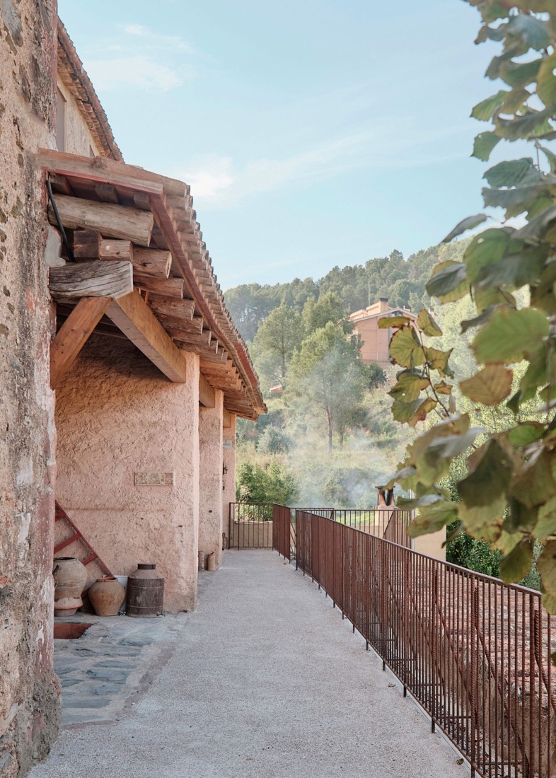 "Font del Rector" by Carles Enrich Studio. Photograph by Adrià Goula.