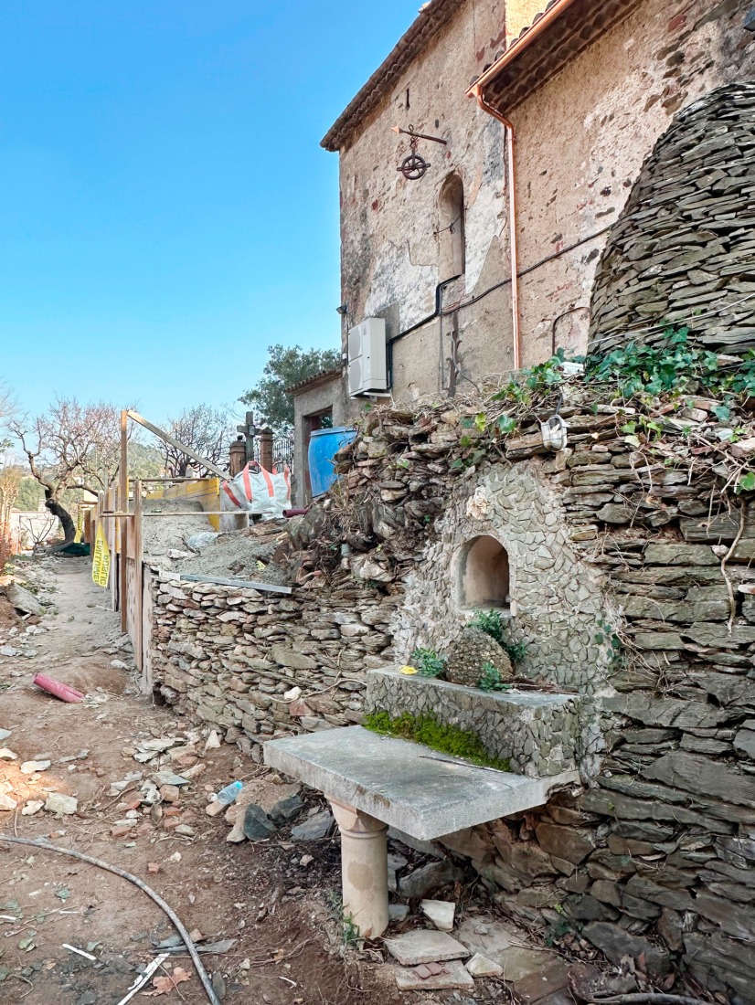 Process "Font del Rector" by Carles Enrich Studio. Photograph by Adrià Goula.