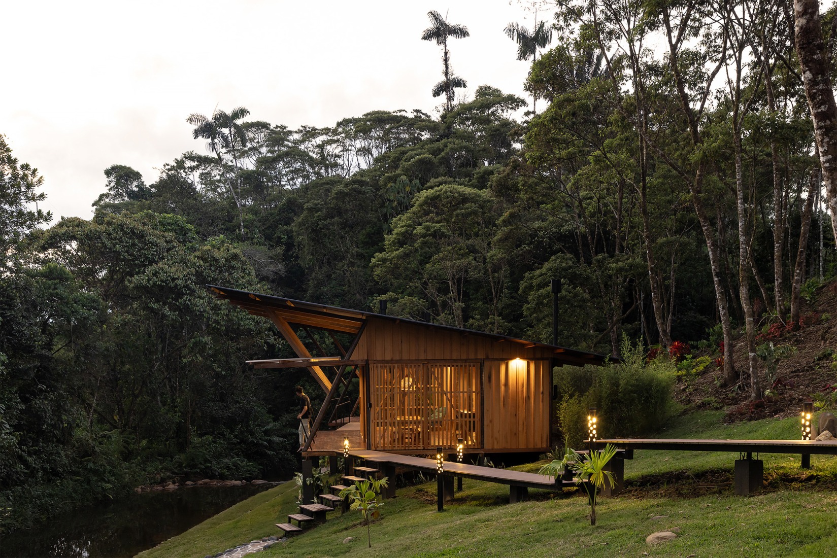 "Hoguera de Madera" by Mestizo Estudio Arquitectura. Photograph by JAG Studio.