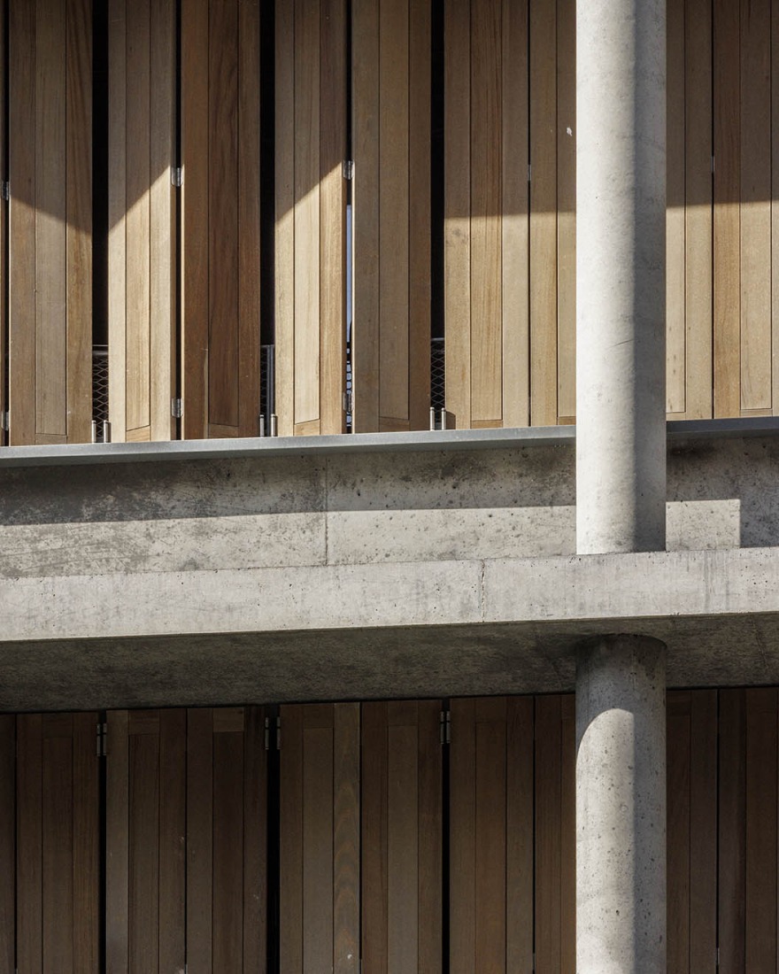 36 viviendas sociales por Nicolas Hugoo Architecture. Fotografía por 11h45.