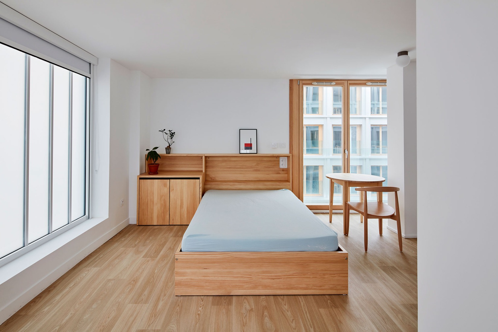 Conversion of a car park into a social housing residence by NZI Architectes. Photograph by Frédéric Delangle. 