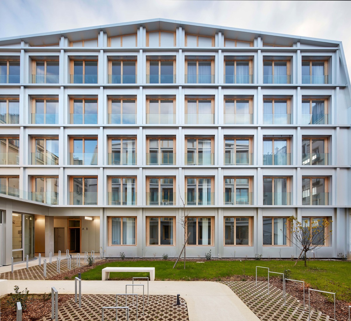 Conversion of a car park into a social housing residence by NZI Architectes. Photograph by Frédéric Delangle. 