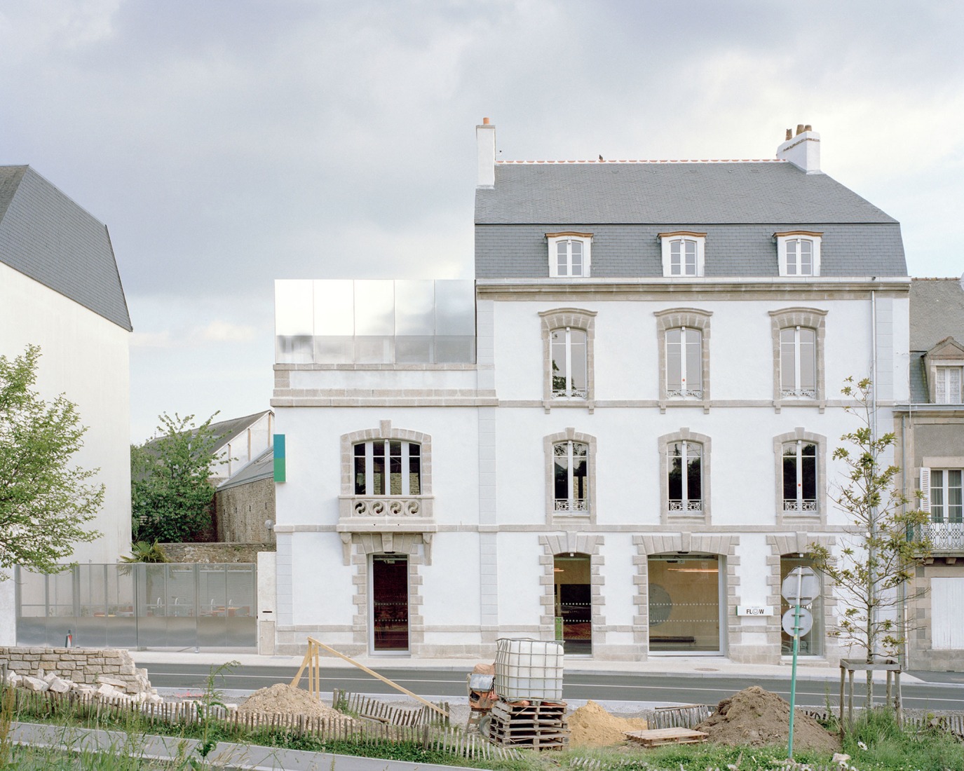 "Third Place Flow" by Office Zola architectes. Photograph by Maxime Delvaux.