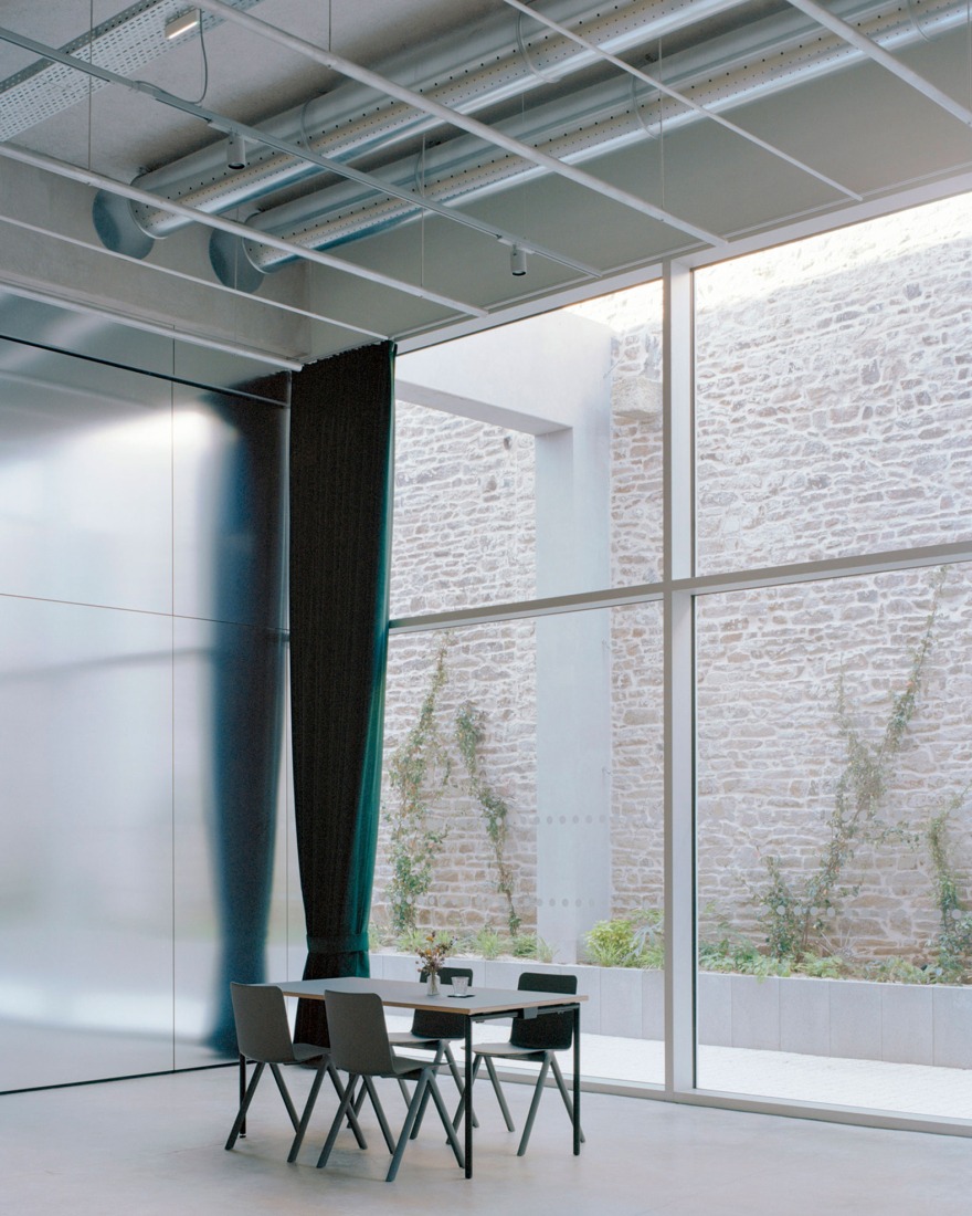 "Third Place Flow" by Office Zola architectes. Photograph by Maxime Delvaux.