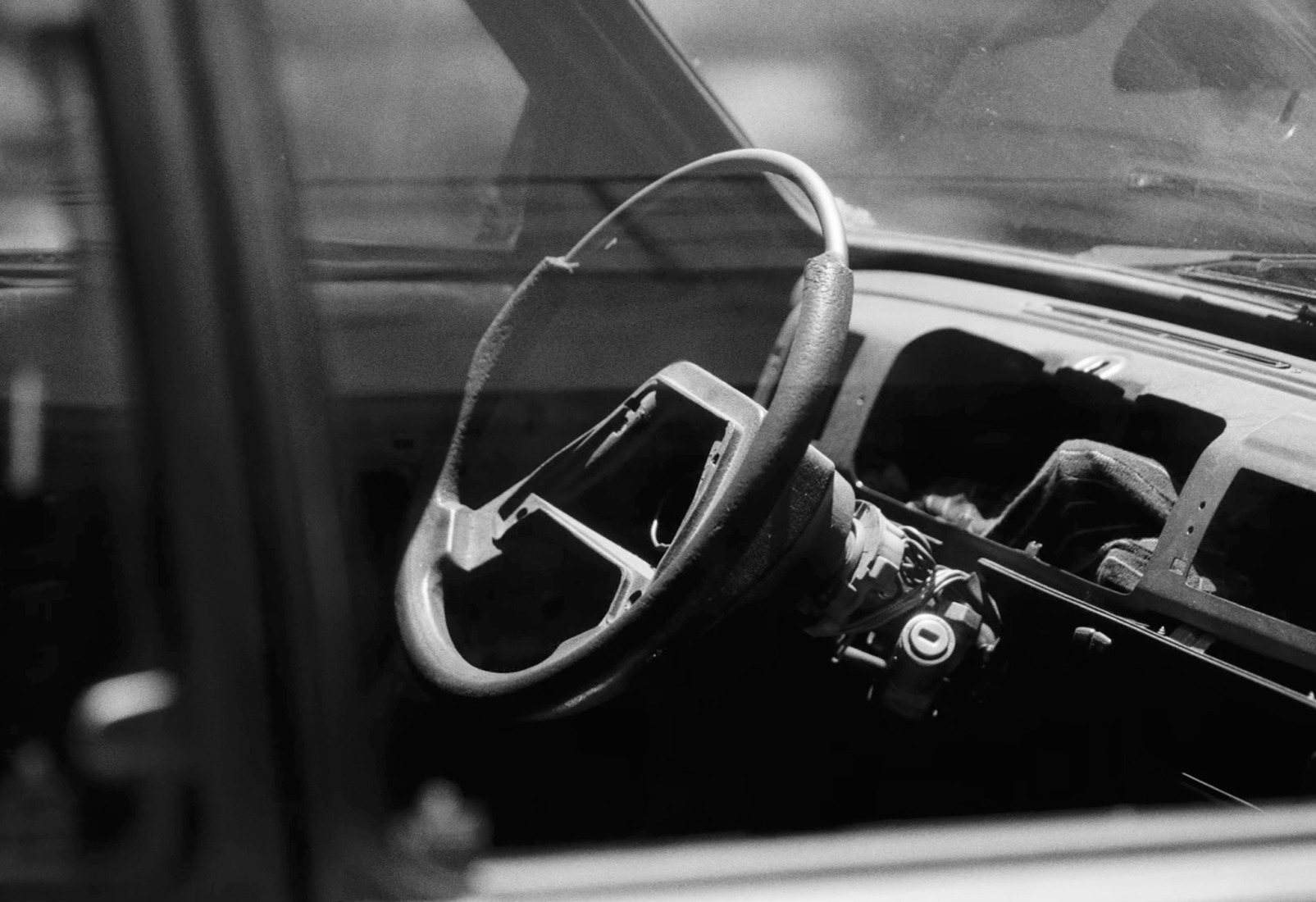 "Circular" by Peces Raros and Nick Warren.