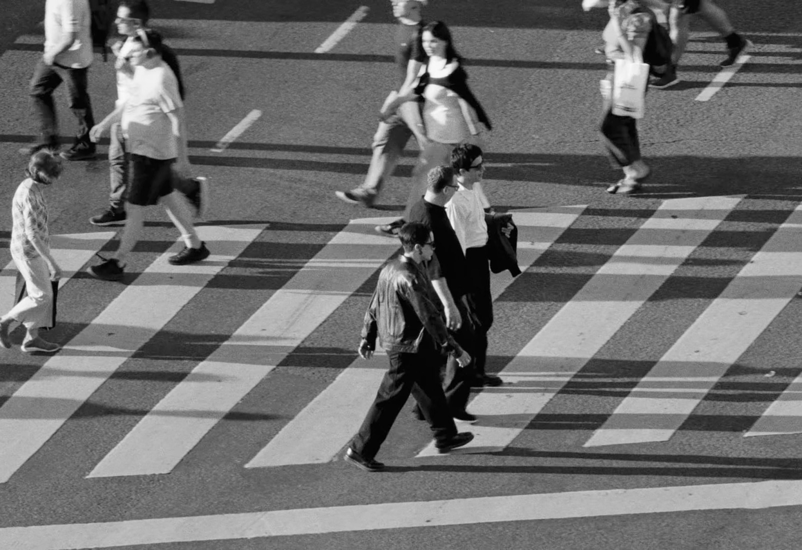 "Circular" by Peces Raros and Nick Warren.