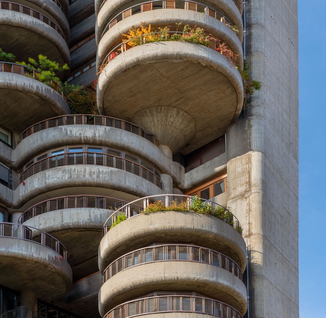 Renovation in "Torres Blancas" by CSO. Photograph by David Frutos.