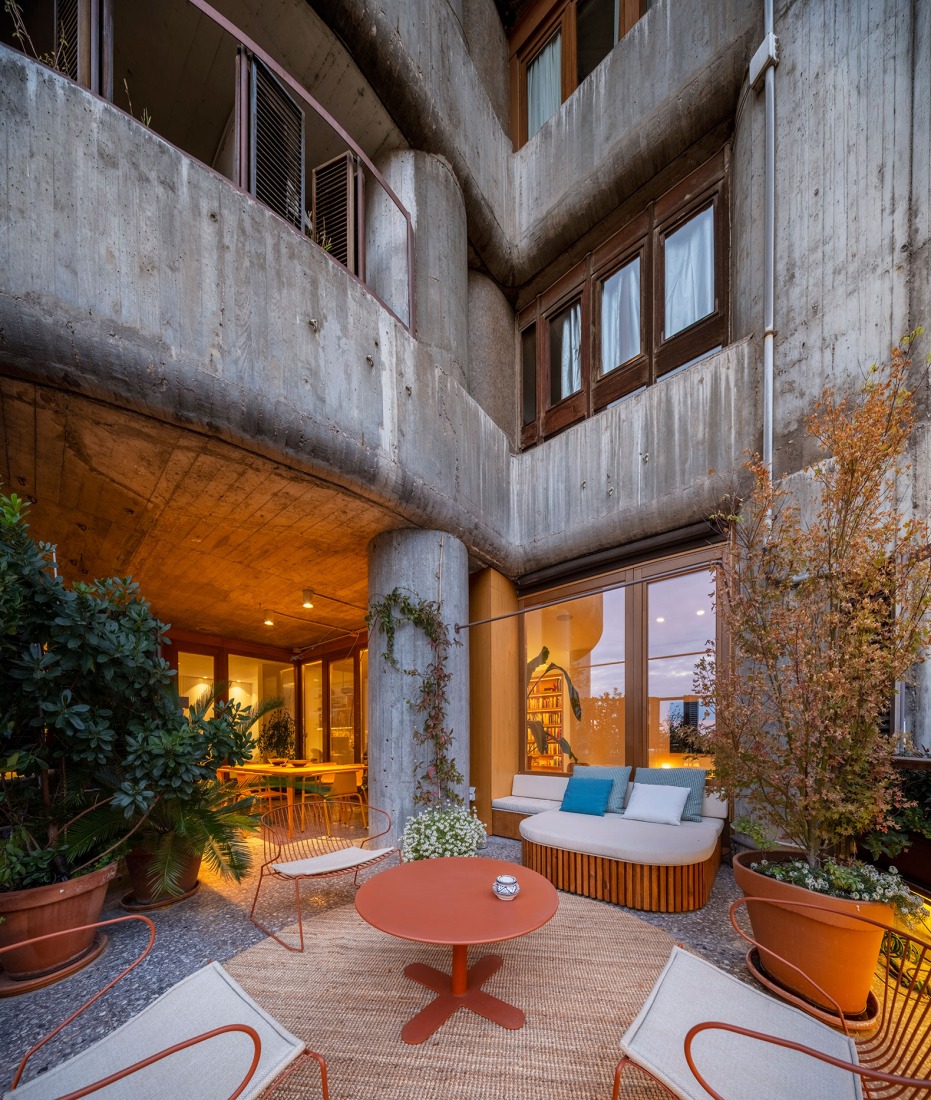 Renovation in "Torres Blancas" by CSO. Photograph by David Frutos.