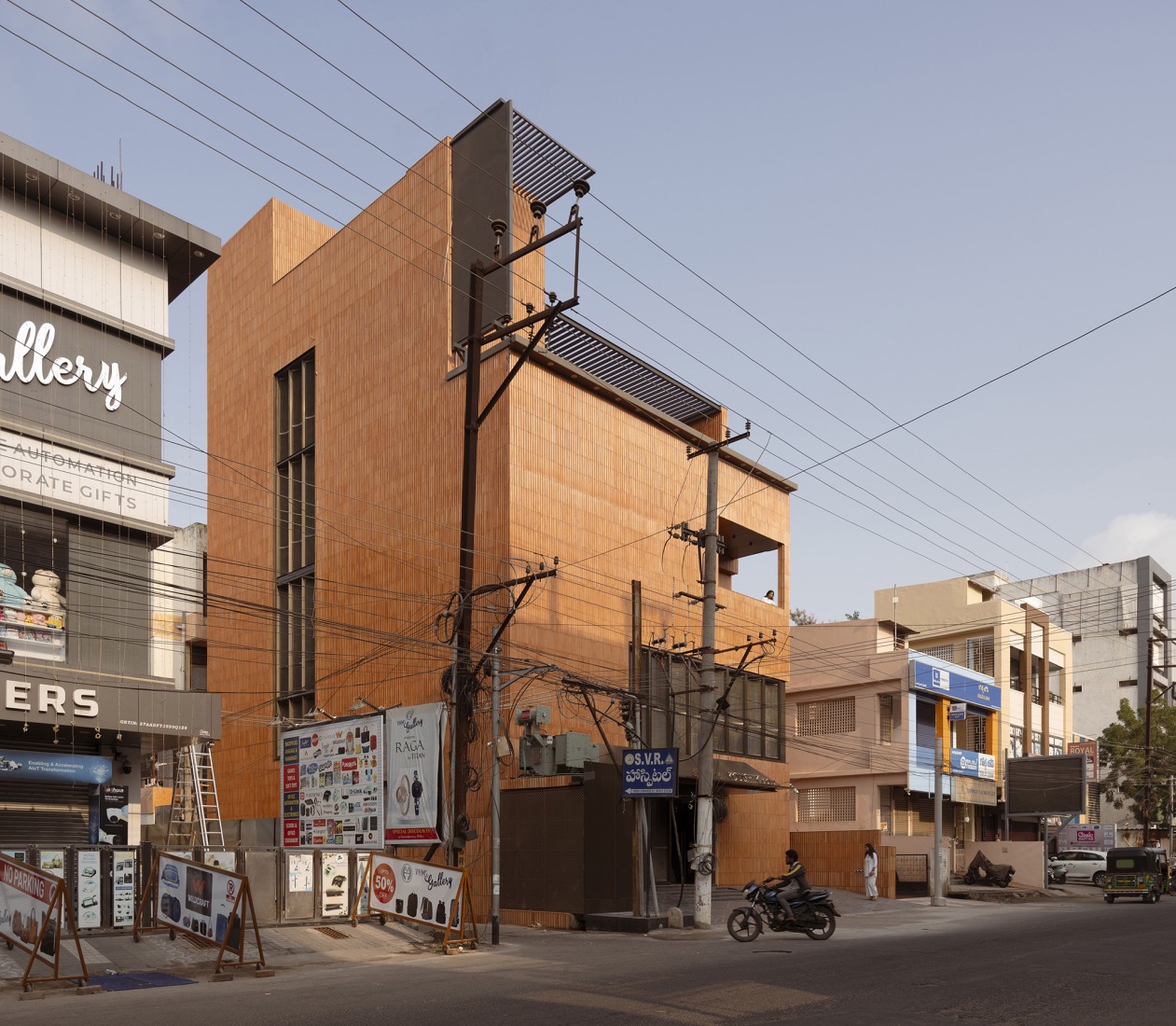 "Fluted Volume" by Studio UF+O. Photograph by Vivek Eadara.