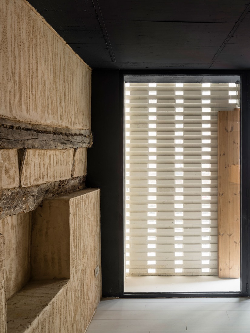 Sustitución de 4 viviendas por Josean Ruiz Esquíroz. Fotografía por Imagen Subliminal.