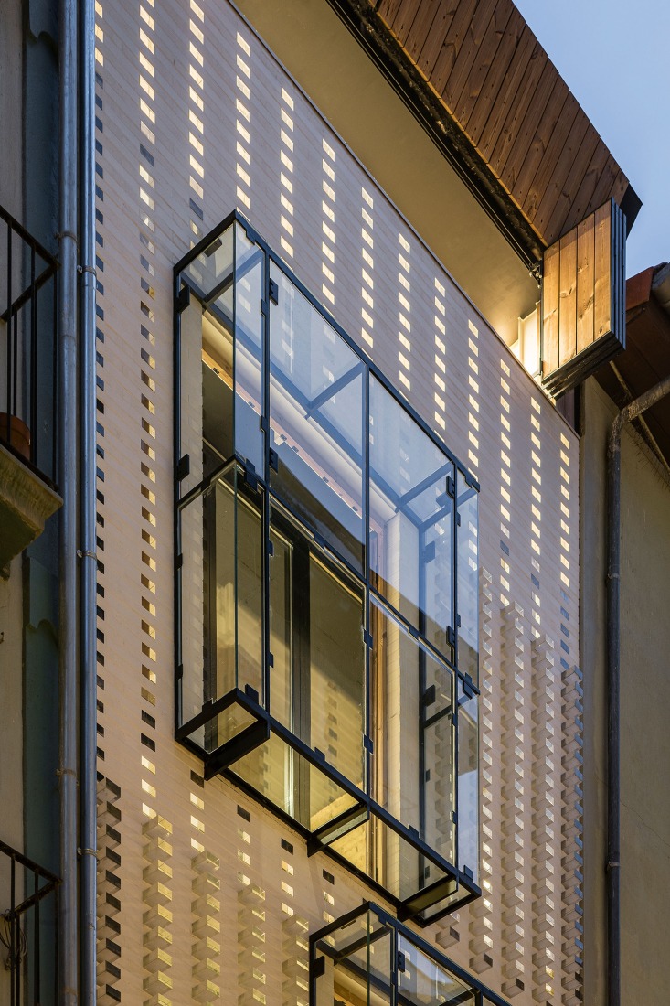 Sustitución de 4 viviendas por Josean Ruiz Esquíroz. Fotografía por Imagen Subliminal.