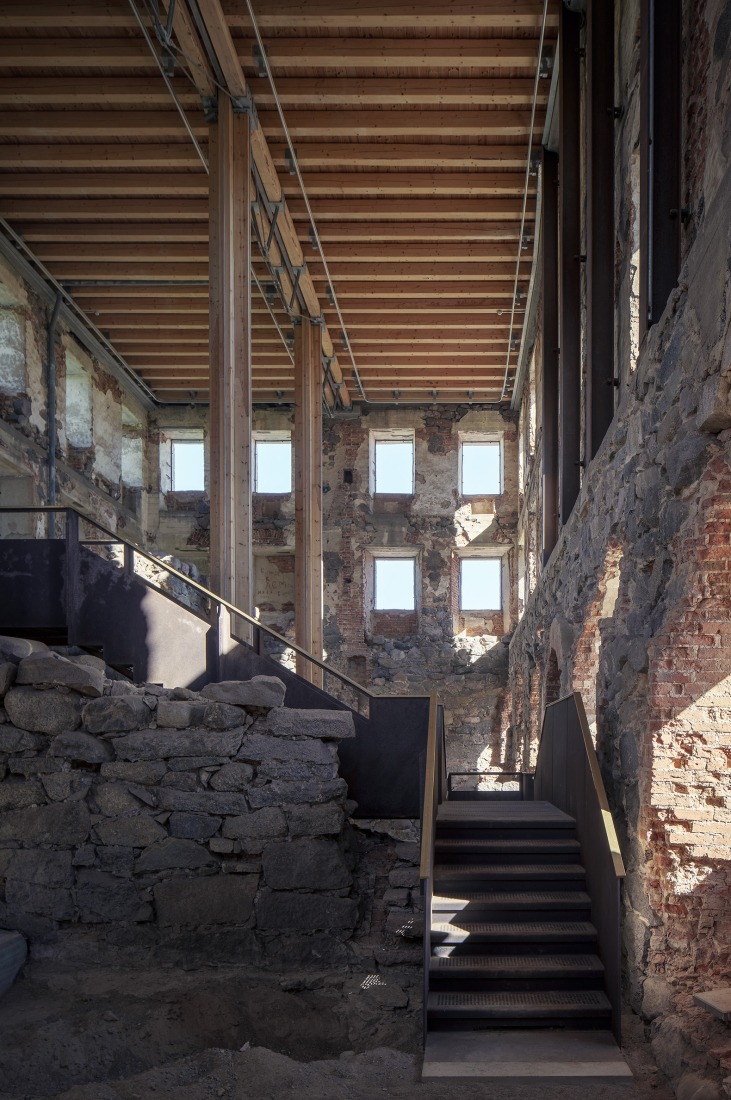 Ruinas del castillo de Stjärnorp por Wikerstål Arkitekter / Tengbom Arkitekter. Fotografía por Felix Gerlach.