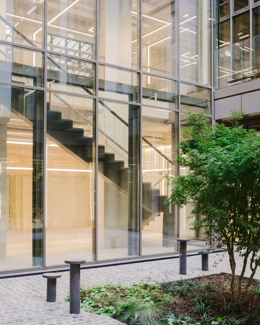 "Sentier" by COVE Architectes + CALQ Architectes. Photograph by Maxime Verret.