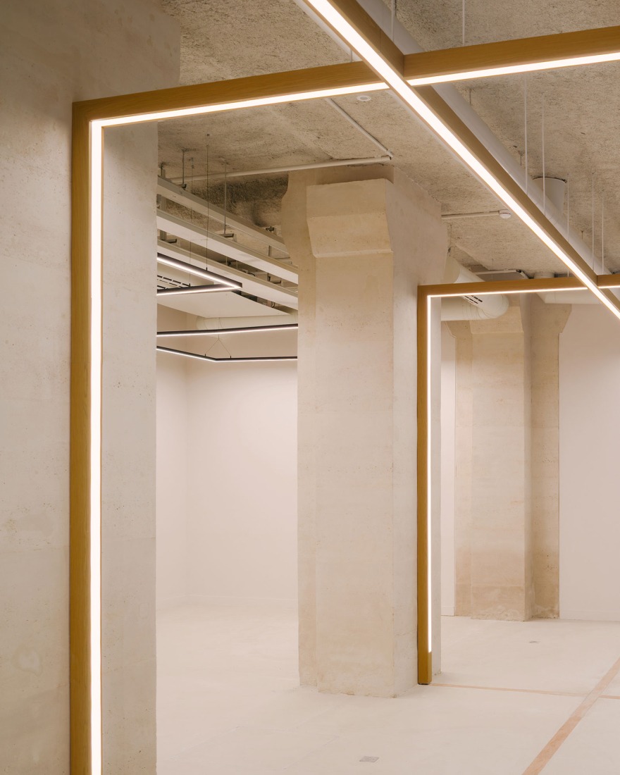 "Sentier" by COVE Architectes + CALQ Architectes. Photograph by Maxime Verret.