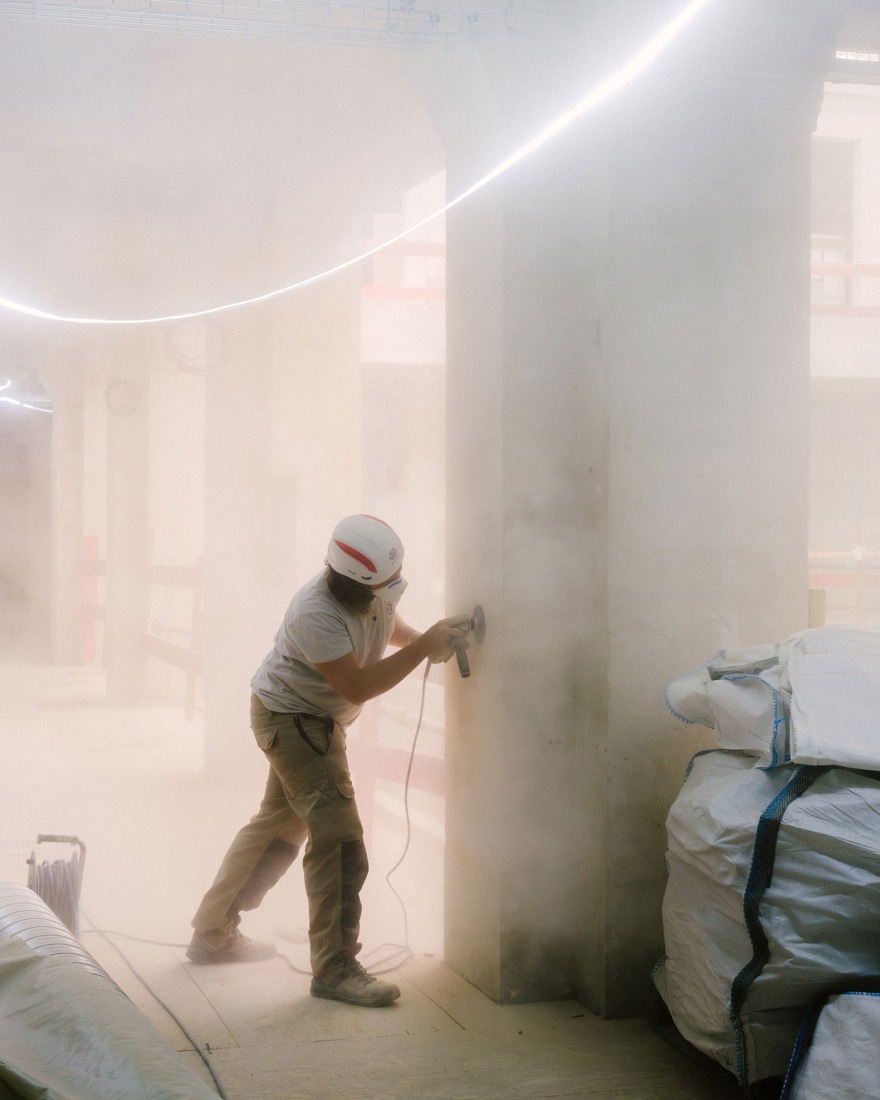 "Sentier" by COVE Architectes + CALQ Architectes. Photograph by Maxime Verret.