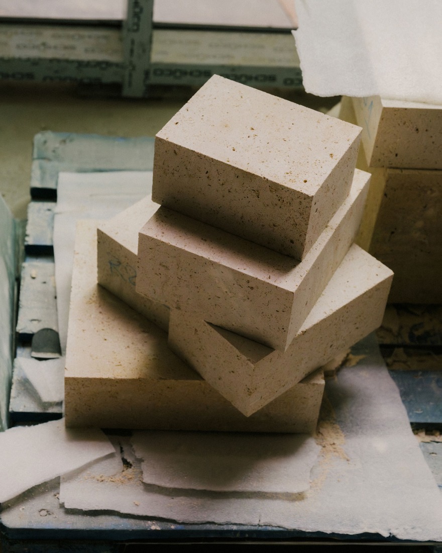 "Sentier" by COVE Architectes + CALQ Architectes. Photograph by Maxime Verret.