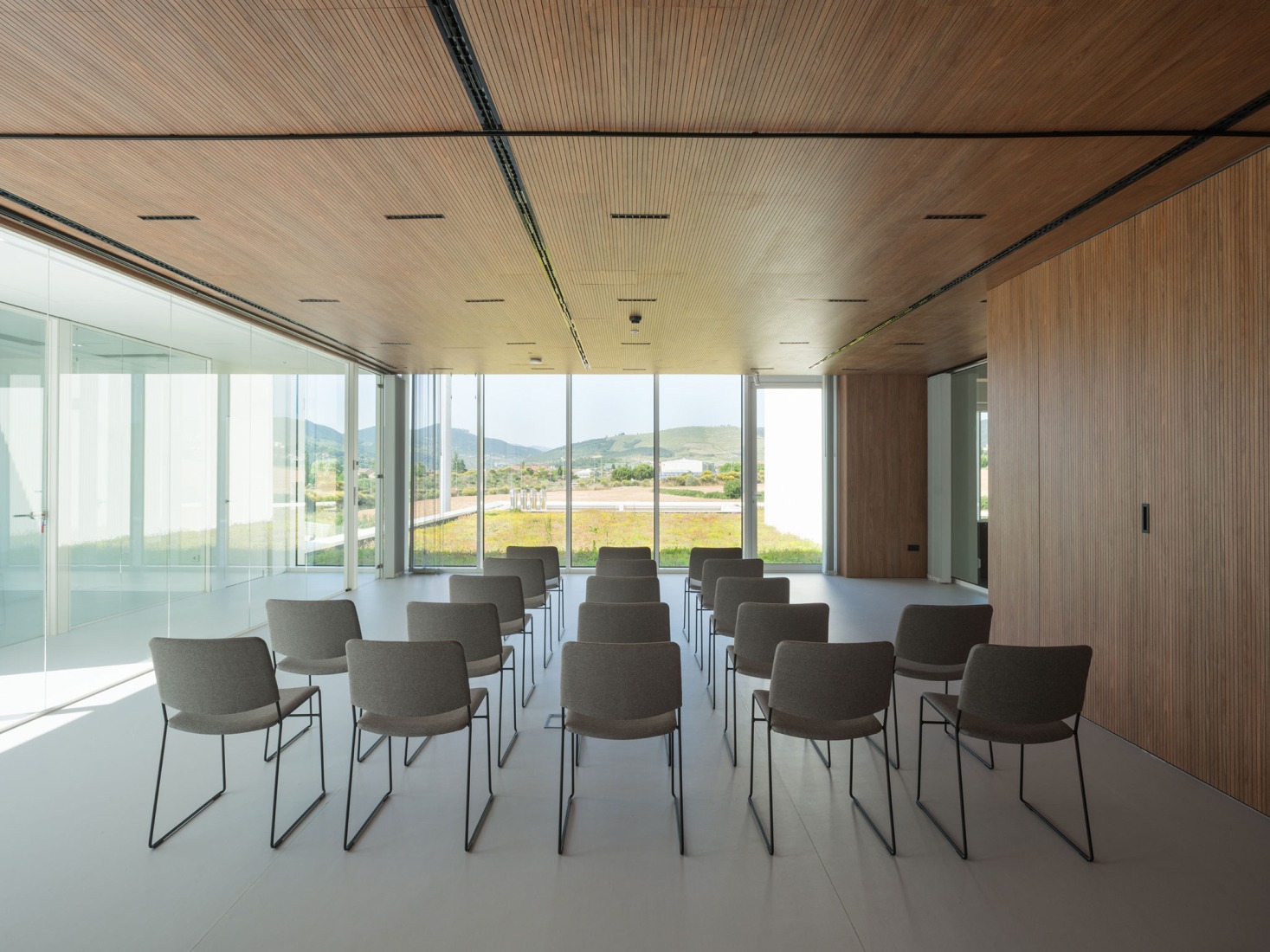 Cereal Innovation Center by IDOM. Photograph by Pedro Pegenaute.