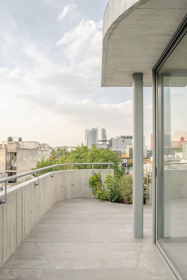C294 Apartments by Michan Architecture. Photograph by Artuto Arrieta.