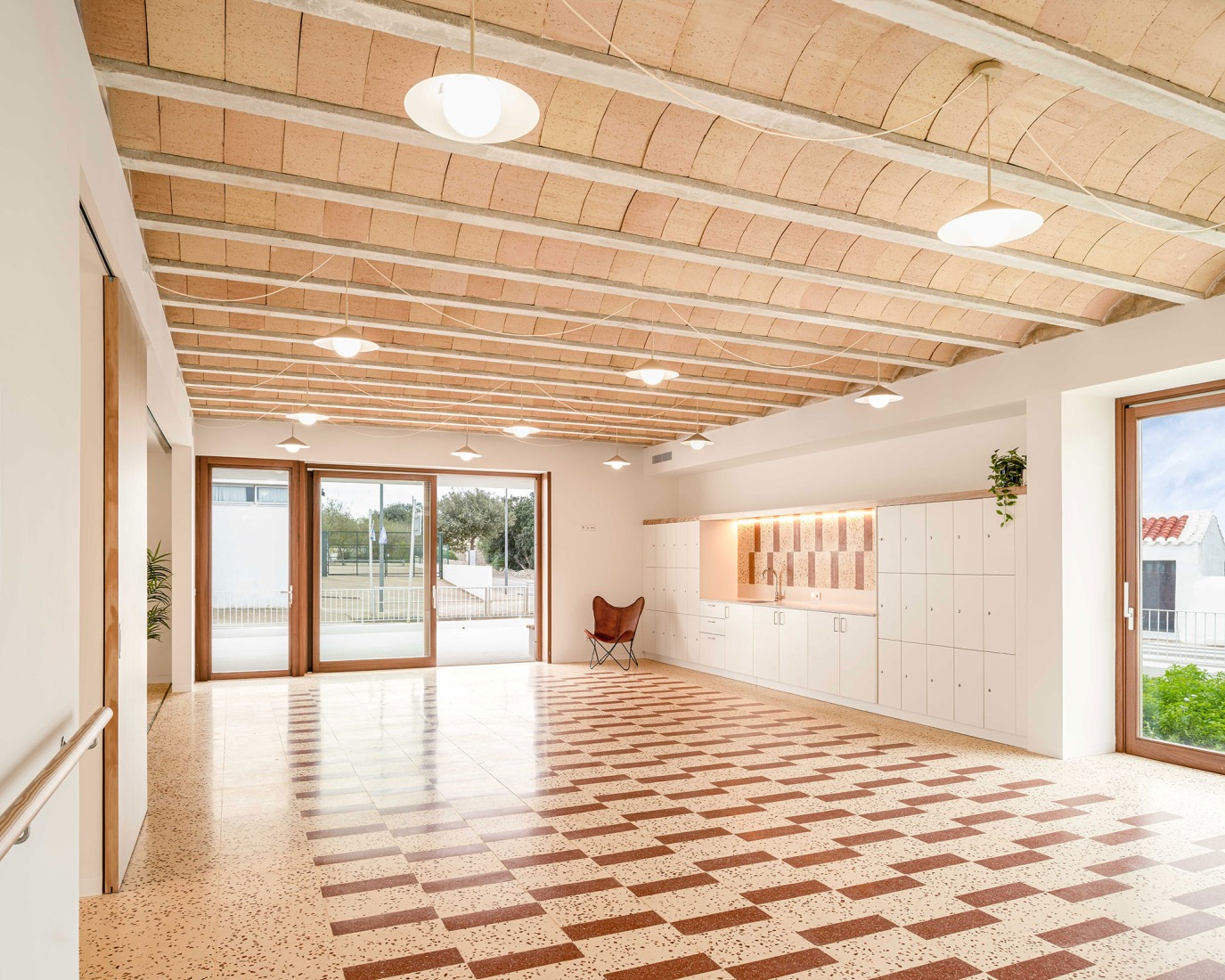 Alaior Day Centre by Montis Sastre Arquitectura. Photograph by Lluís Bort.