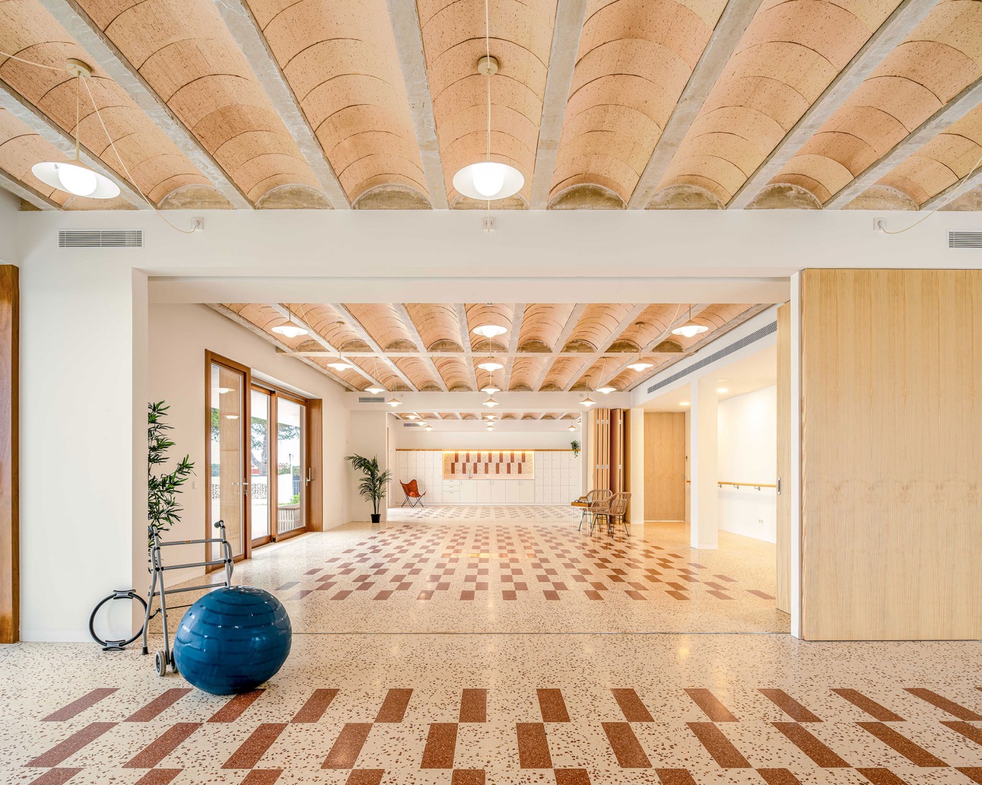 Alaior Day Centre by Montis Sastre Arquitectura. Photograph by Lluís Bort.