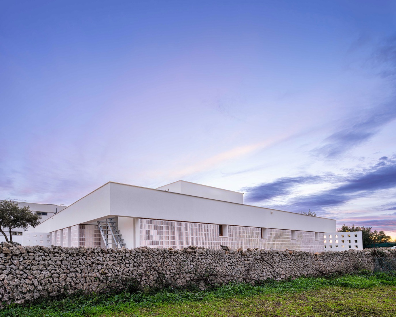 Alaior Day Centre by Montis Sastre Arquitectura. Photograph by Lluís Bort.