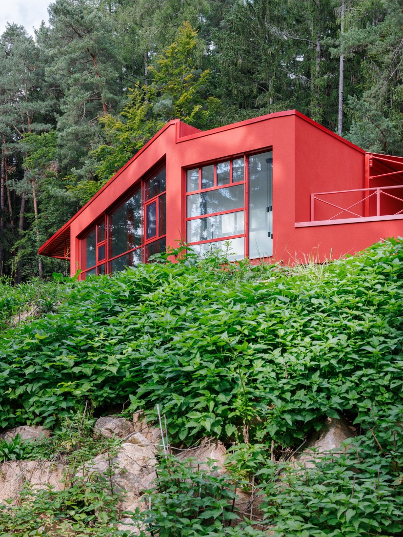 Jevany Villa by Architektura. Photograph by Matej Hakár.