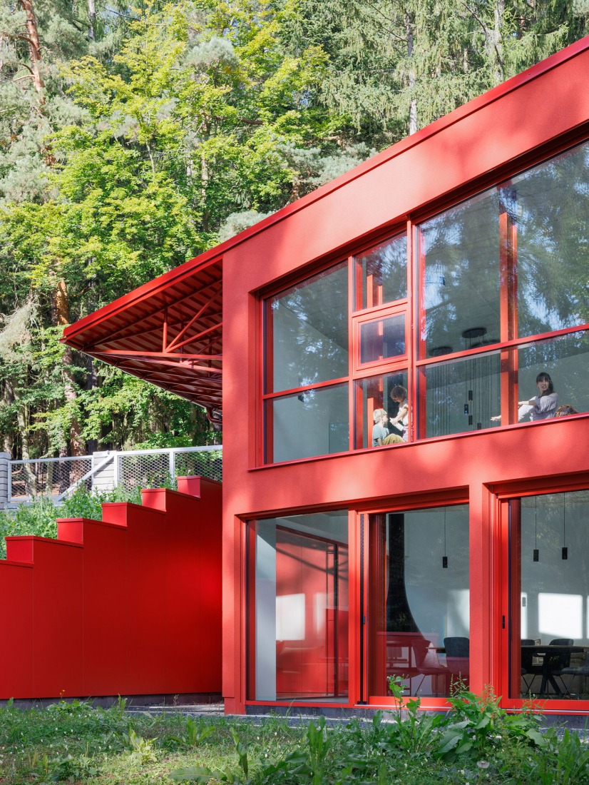 Jevany Villa by Architektura. Photograph by Matej Hakár.