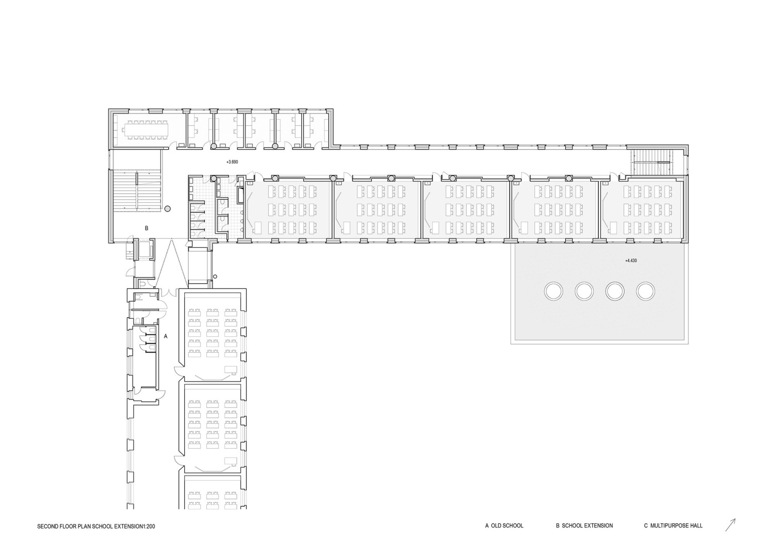 Plano de segunda planta. Ampliación de escuela primaria por Bakyta Architekti.