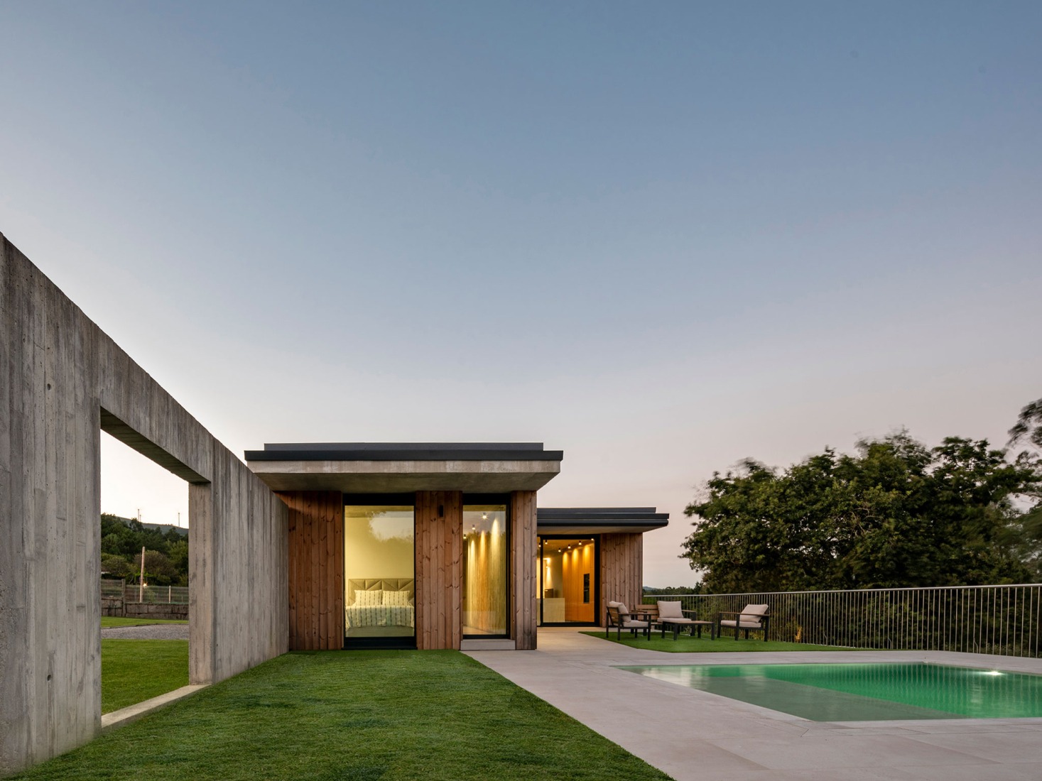Casa Saiar por Castroferro Arquitectura. Fotografía por Héctor Santos-Díez. 