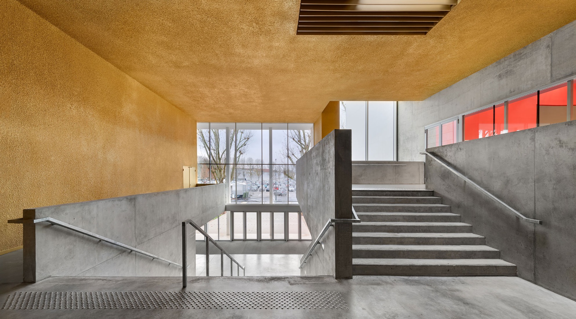 SPOT Multipurpose Sports Centre in Thionville by Dominique Coulon & associés. Photograph by Eugeni Pons.