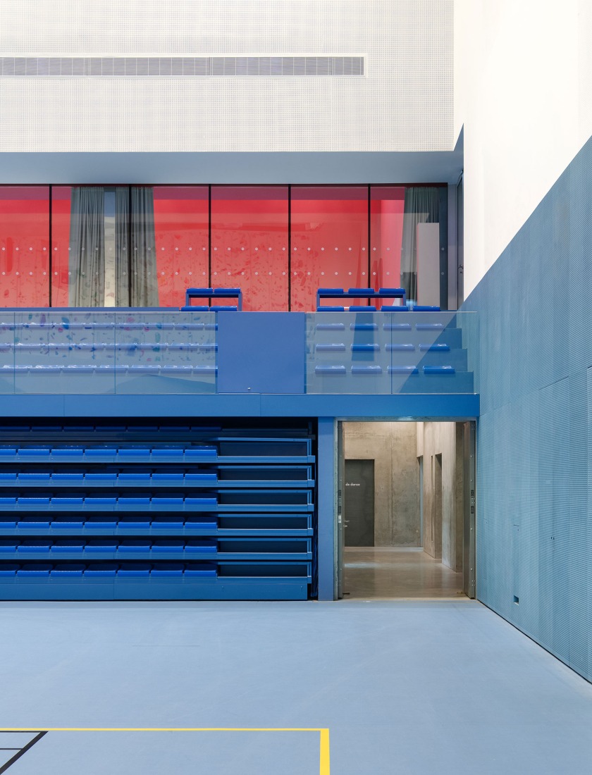 SPOT Multipurpose Sports Centre in Thionville by Dominique Coulon & associés. Photograph by Eugeni Pons.